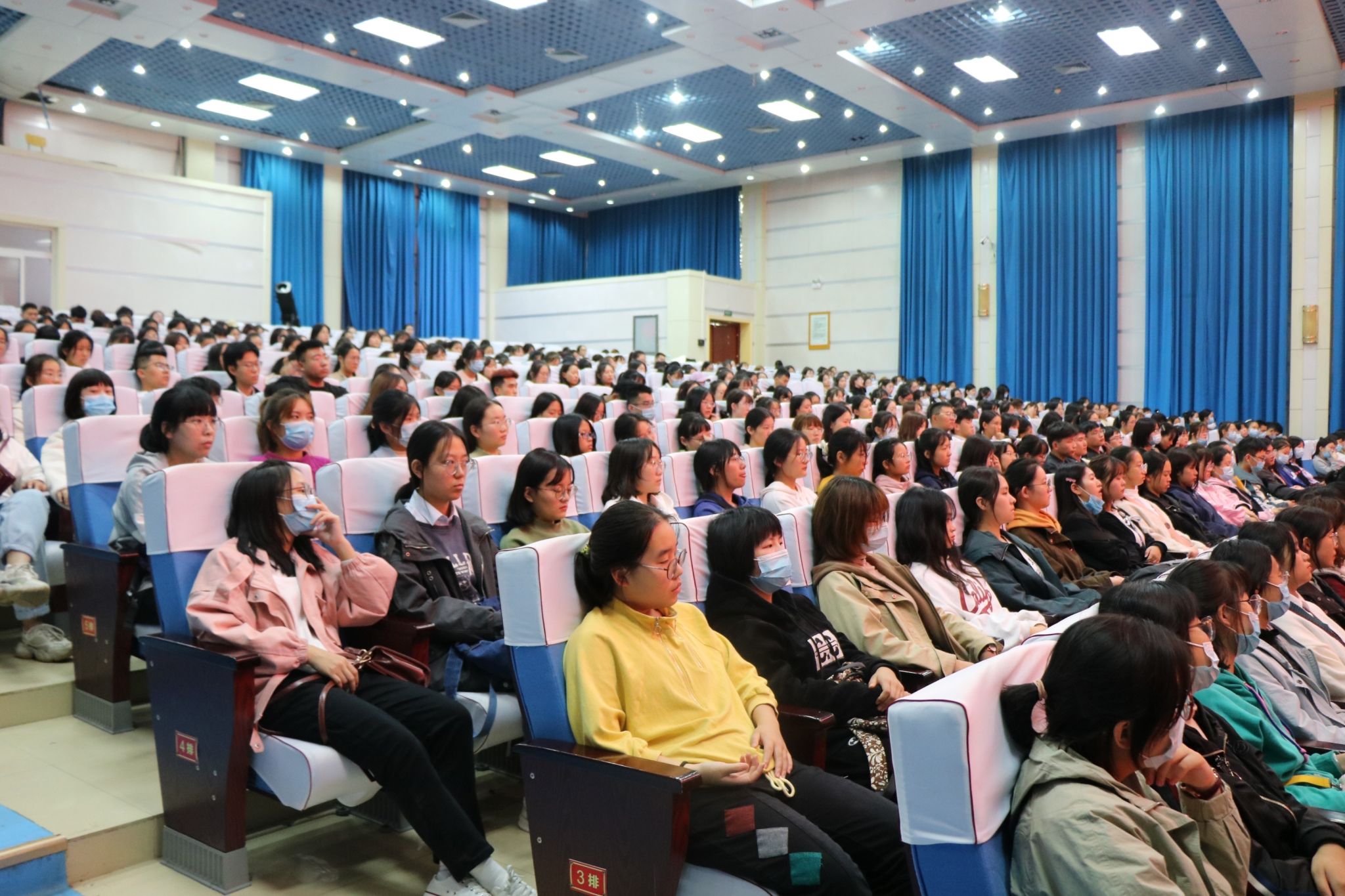 QQ图片20201109110411.jpg QQ图片20201109110411.jpg