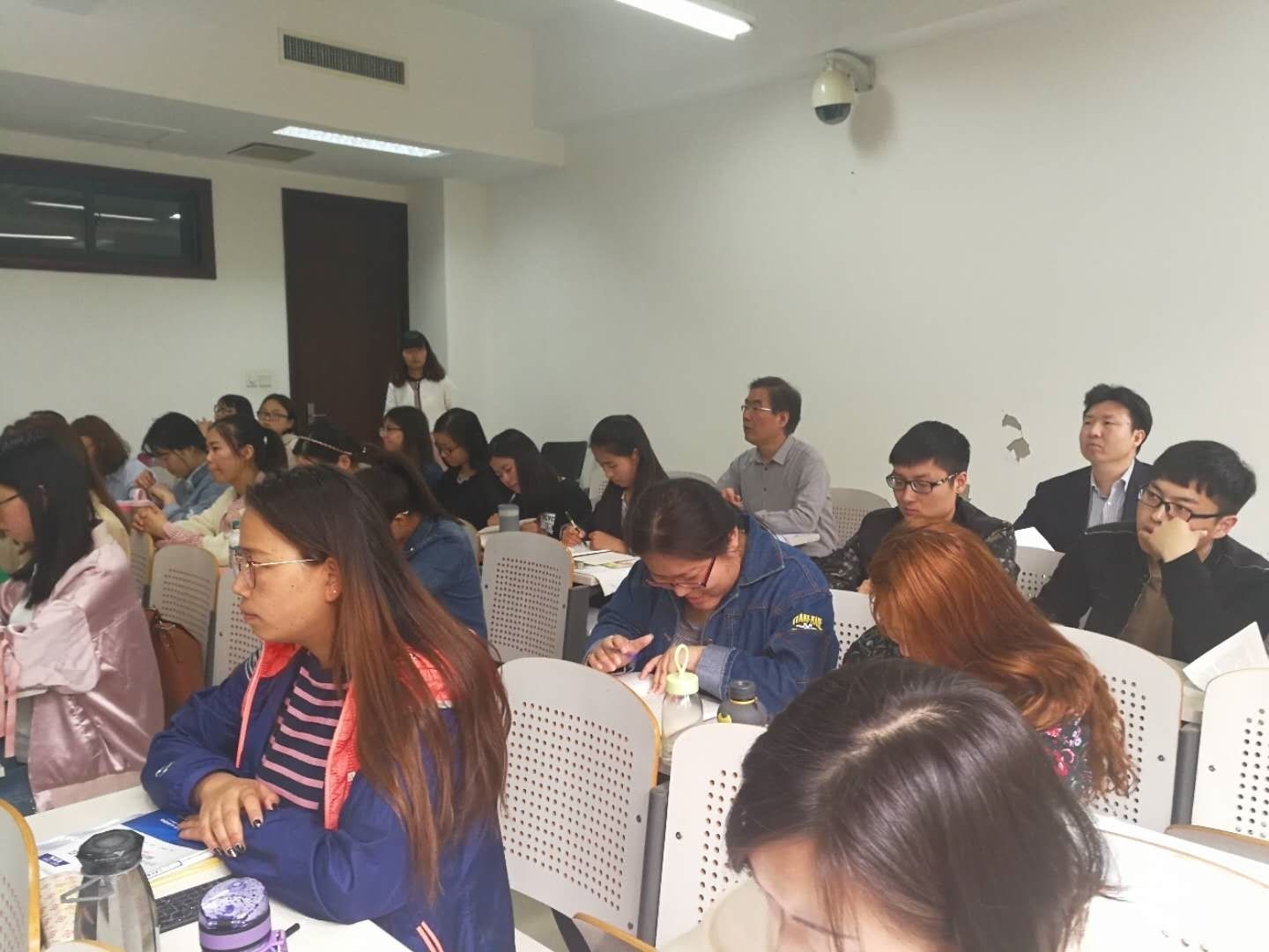 孙校长1.jpg 孙校长1.jpg