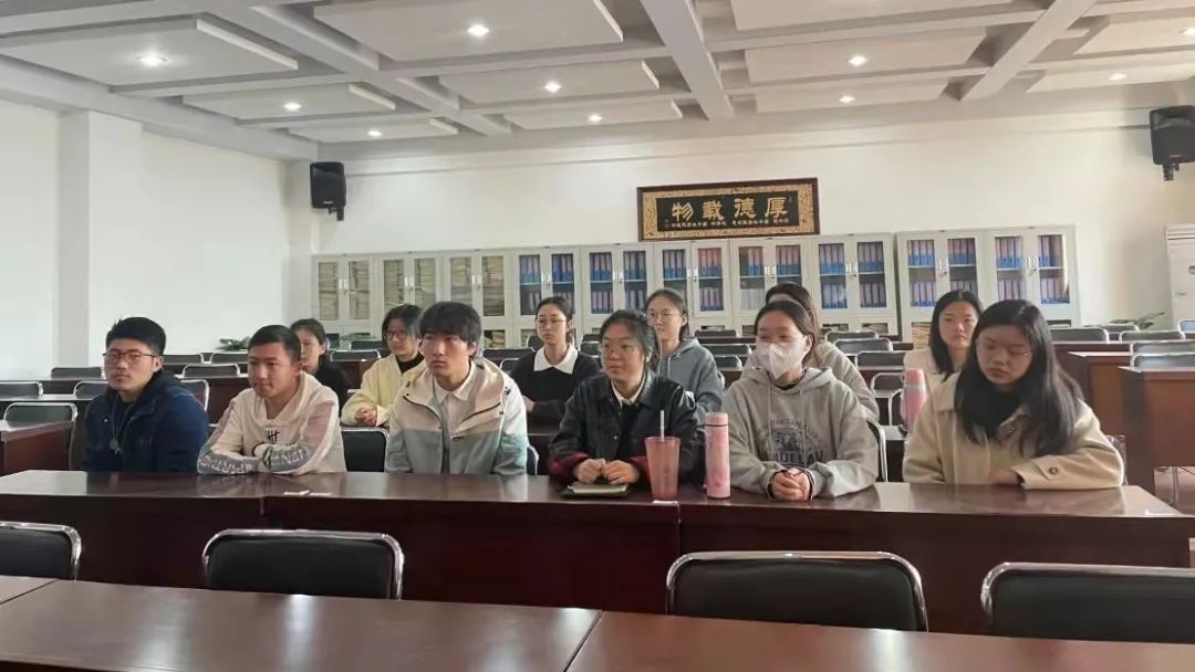 第二张.jpg 第二张.jpg