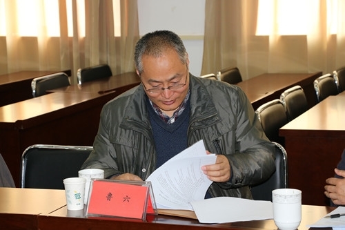 讲座照片.jpg 讲座照片.jpg