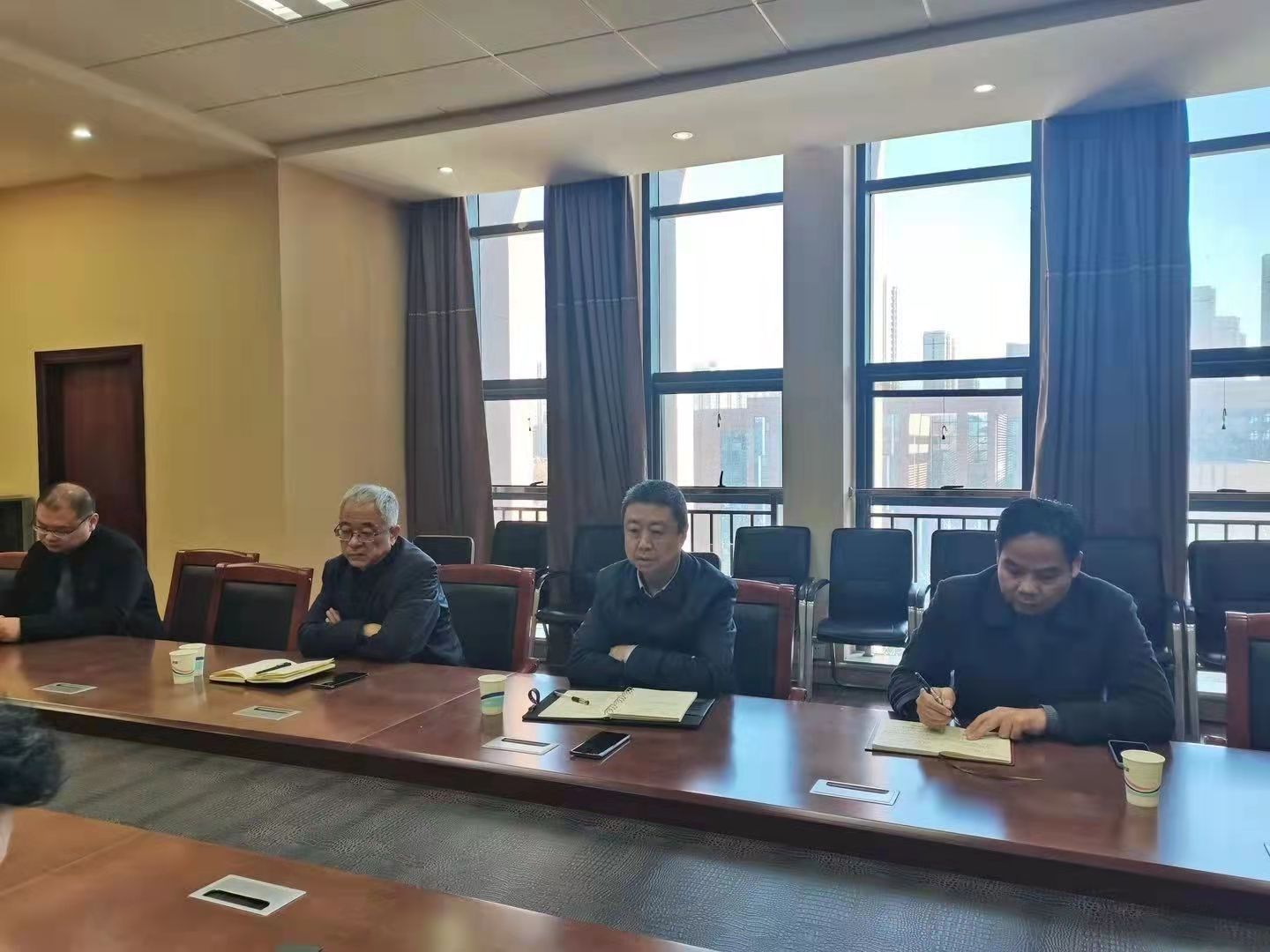 微信图片_20211205140331.jpg 微信图片_20211205140331.jpg