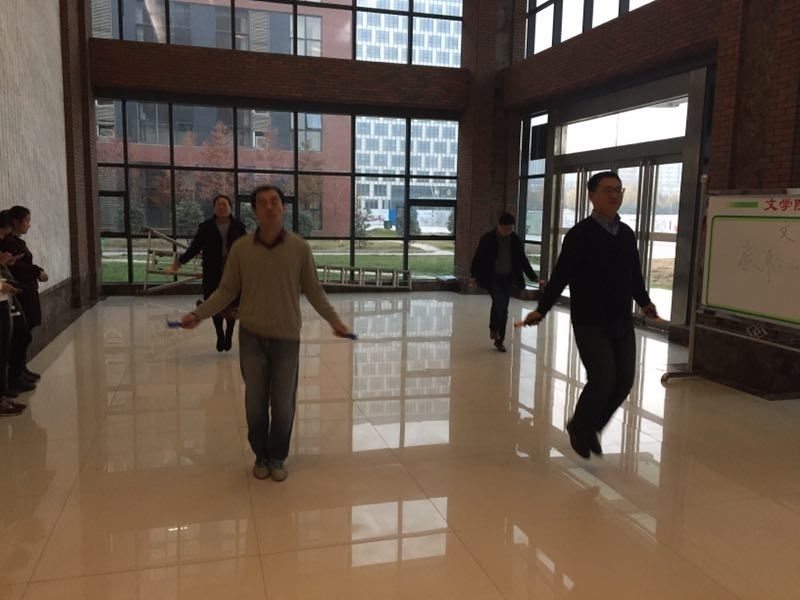 QQ图片20171130124718.jpg QQ图片20171130124718.jpg