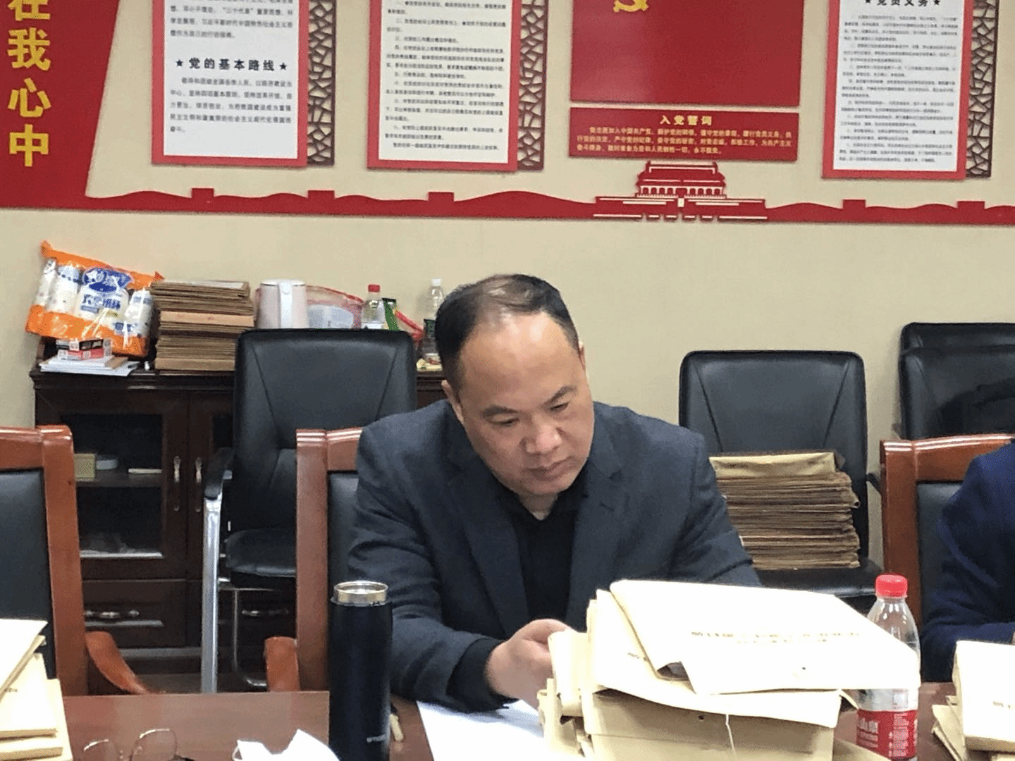 图片4.png 图片4.png